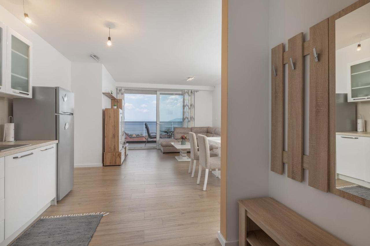 Apartment S&S Deluxe Makarska Eksteriør billede